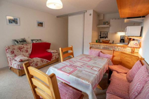 VALFREJUS appartement 2 pièces 35m2, au pied des pistes avec balcon